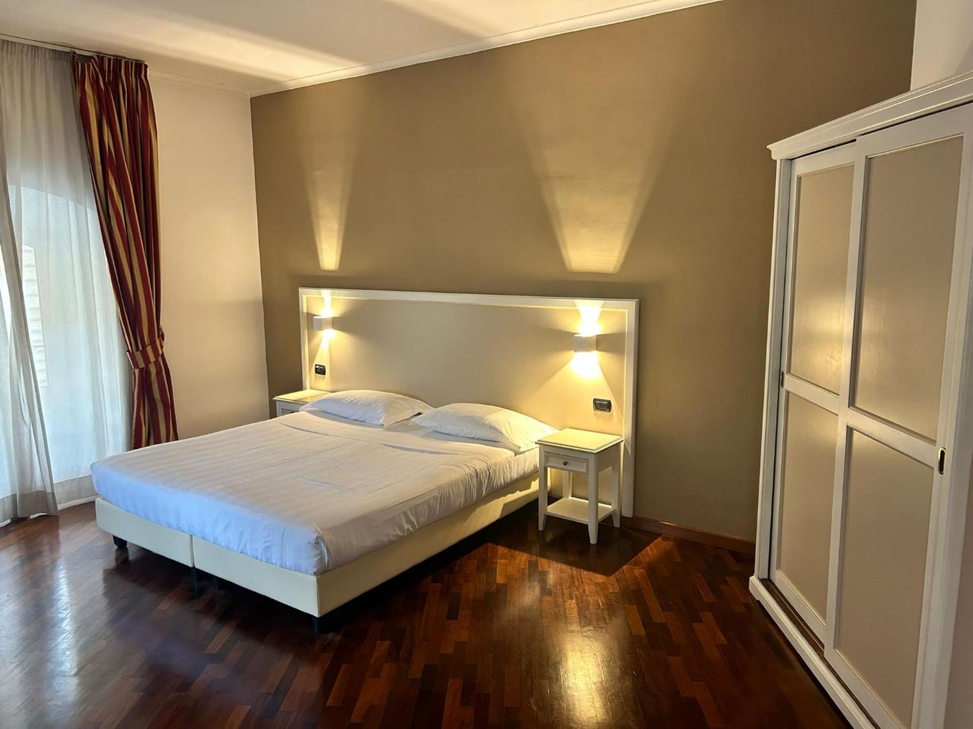 Inn Rome Rooms & Suites Exteriör bild